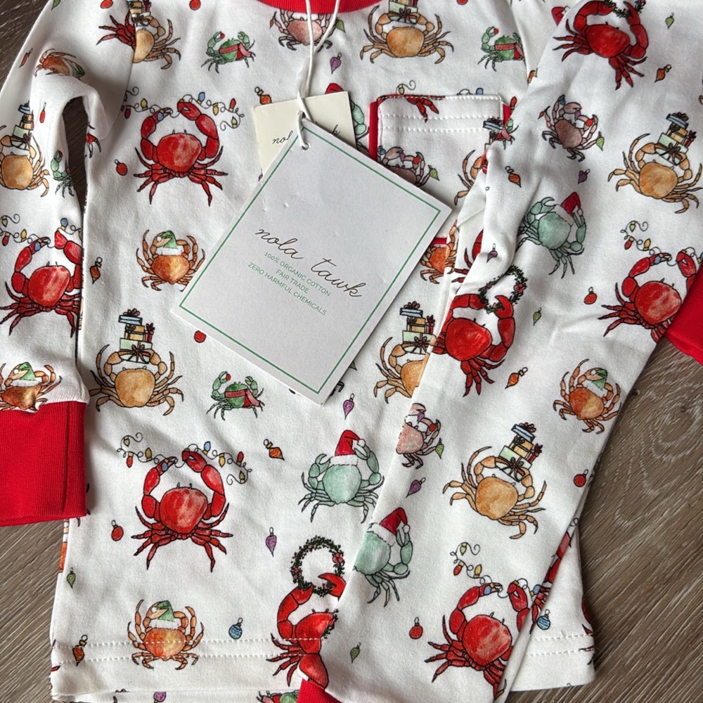 NWT-Christmas Crab Pajamas